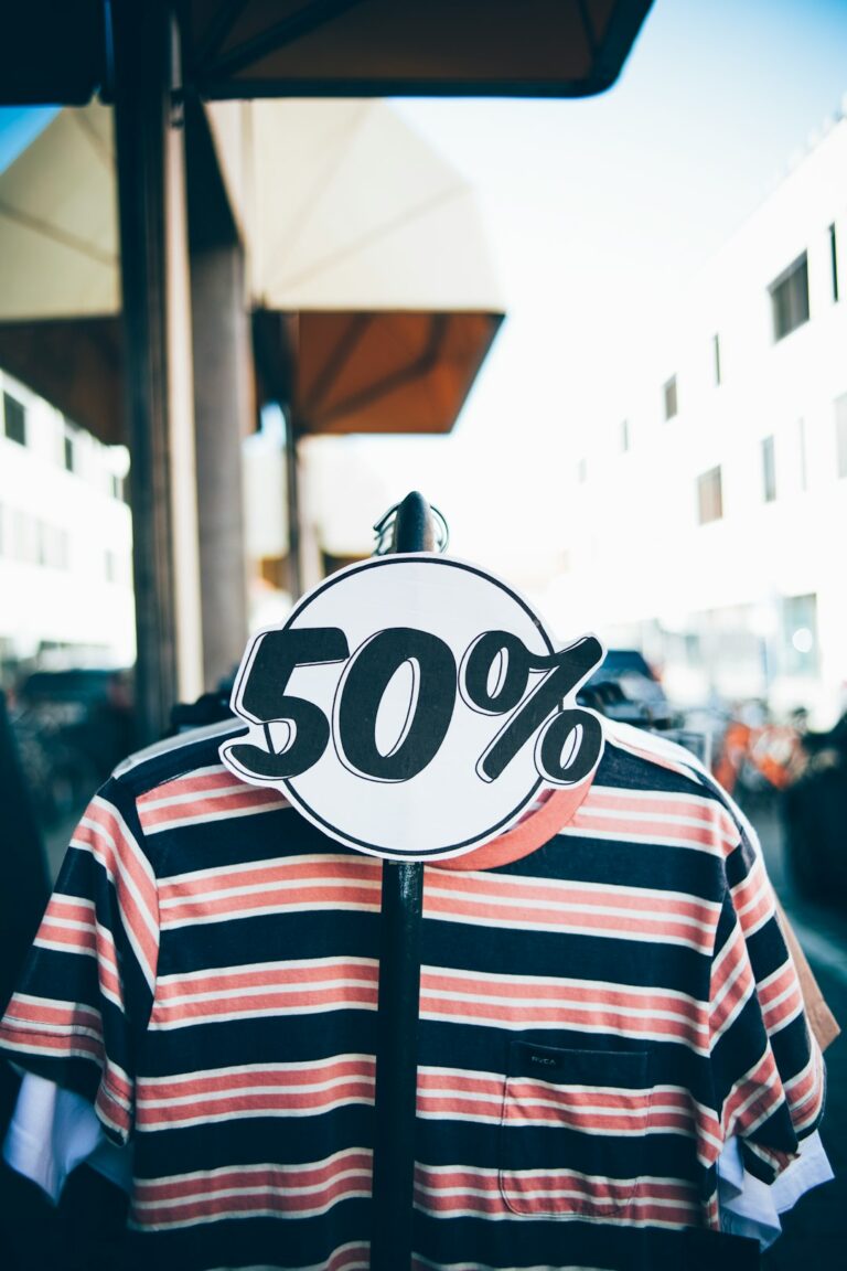 How to Negotiate a Fractional Role: Getting the Rate and Structure You Deserve