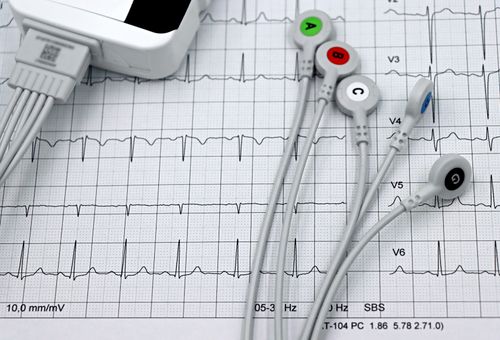 Clinical Trial Cuts Heart Attack Risk 30% for 70+