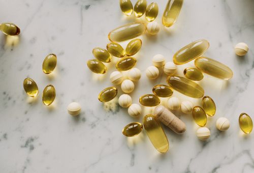 Drug Interactions: 3 Essential Steps as 1 in 5 Seniors Face Risk