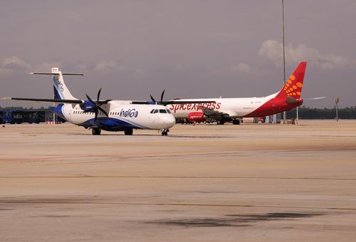 Holiday Airfares: 5 Proven Ways to Save on Flights Now
