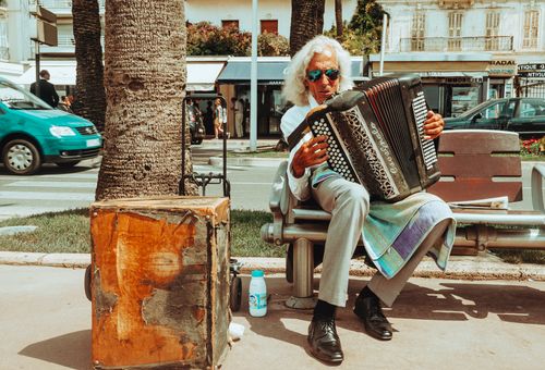 Rod Stewart Final Tour: 3 Inspiring Lessons for Life After 60