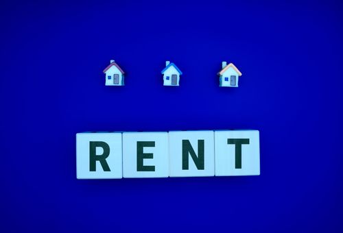 Collect Rent Online: 5 Essential Steps for Landlords 50+